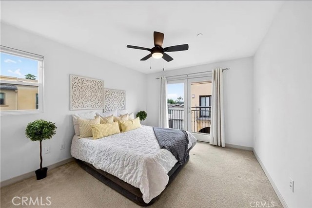 Detail Gallery Image 4 of 9 For 809 Anaheim Blvd #106,  Anaheim,  CA 92805 - 3 Beds | 2/1 Baths