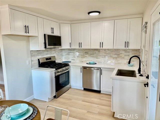 102 Trafalgar Lane, San Clemente CA: https://media.crmls.org/medias/ae379ffe-aa3b-4b7e-84f7-38154eff402f.jpg