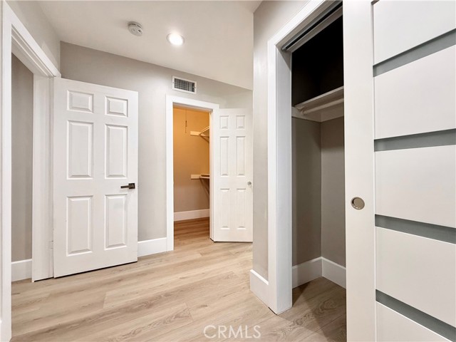 Detail Gallery Image 55 of 72 For 24204 Calvert, Woodland Hills,  CA 91367 - 6 Beds | 3 Baths