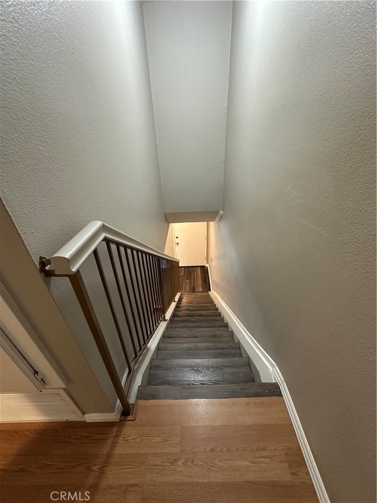 https://media.crmls.org/medias/ae38a610-7091-43ef-b12d-7dc8d8cda4c3.jpg?preset=X-Large