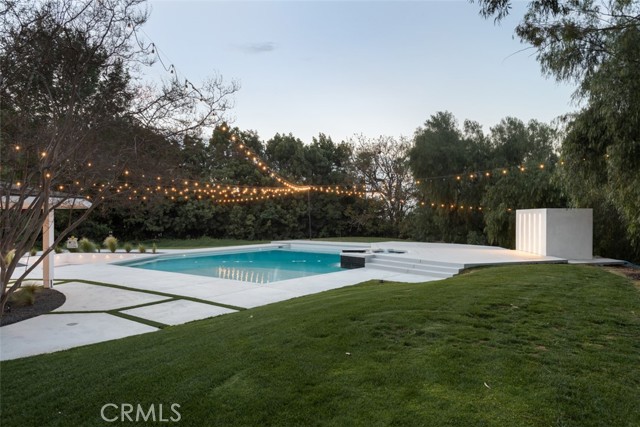 Ae38e6b0 0161 4724 8057 42cc78b999ad