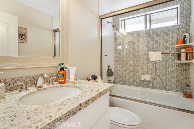 3931 Cottonwood Grove Trail, Calabasas CA: https://media.crmls.org/medias/ae390fce-f697-43bc-9227-fceaa13f0a7f.jpg