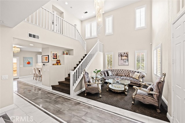 Detail Gallery Image 6 of 45 For 125 E Saint Andrews, Ontario,  CA 91761 - 5 Beds | 3 Baths