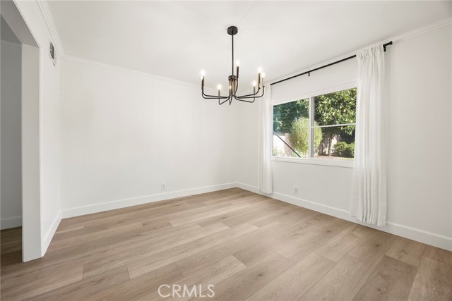 Detail Gallery Image 14 of 35 For 13662 Loretta Dr, Tustin,  CA 92780 - 5 Beds | 3 Baths