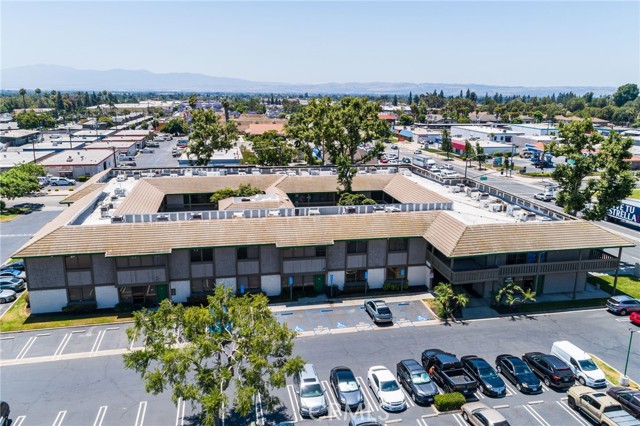 222 N Mountain Avenue, Upland, California 91786, ,Commercial Lease,For Rent,222 N Mountain Avenue,CRIV24000186