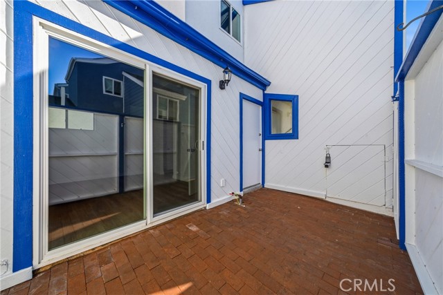 Detail Gallery Image 16 of 58 For 820 W Balboa Bld, Newport Beach,  CA 92661 - 5 Beds | 4/2 Baths