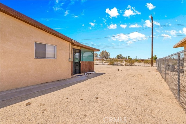 Detail Gallery Image 25 of 34 For 5930 Rose Ellen Ave, Twentynine Palms,  CA 92277 - 3 Beds | 2 Baths