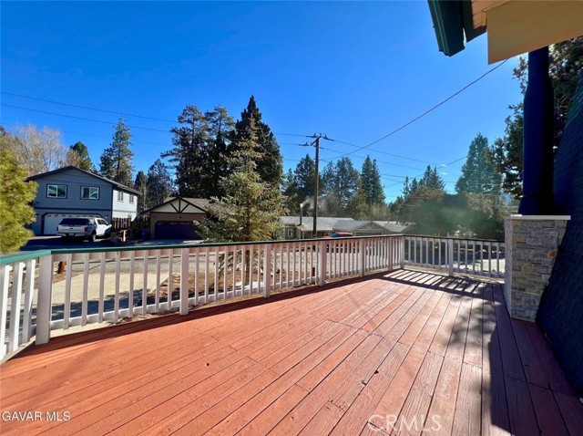 Detail Gallery Image 12 of 43 For 1027 Pine Mountain, Big Bear City,  CA 92314 - 3 Beds | 2/1 Baths