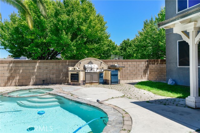 Detail Gallery Image 16 of 36 For 4631 W Avenue J4, Lancaster,  CA 93536 - 6 Beds | 3 Baths