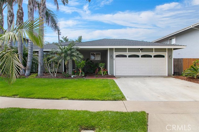 9362 Malahine Dr, Huntington Beach, CA 92646