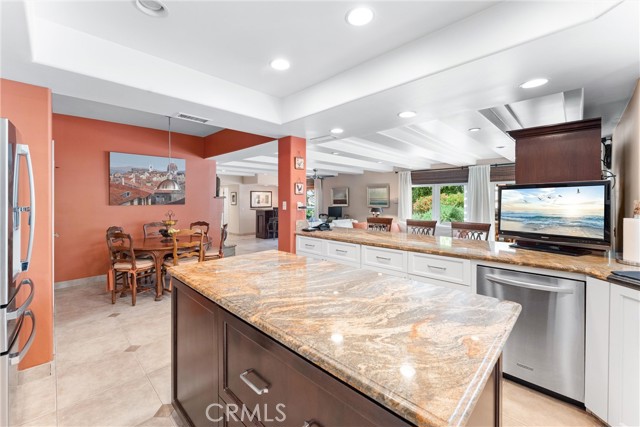 Detail Gallery Image 37 of 75 For 284 South Quintana, Anaheim Hills,  CA 92807 - 5 Beds | 3 Baths