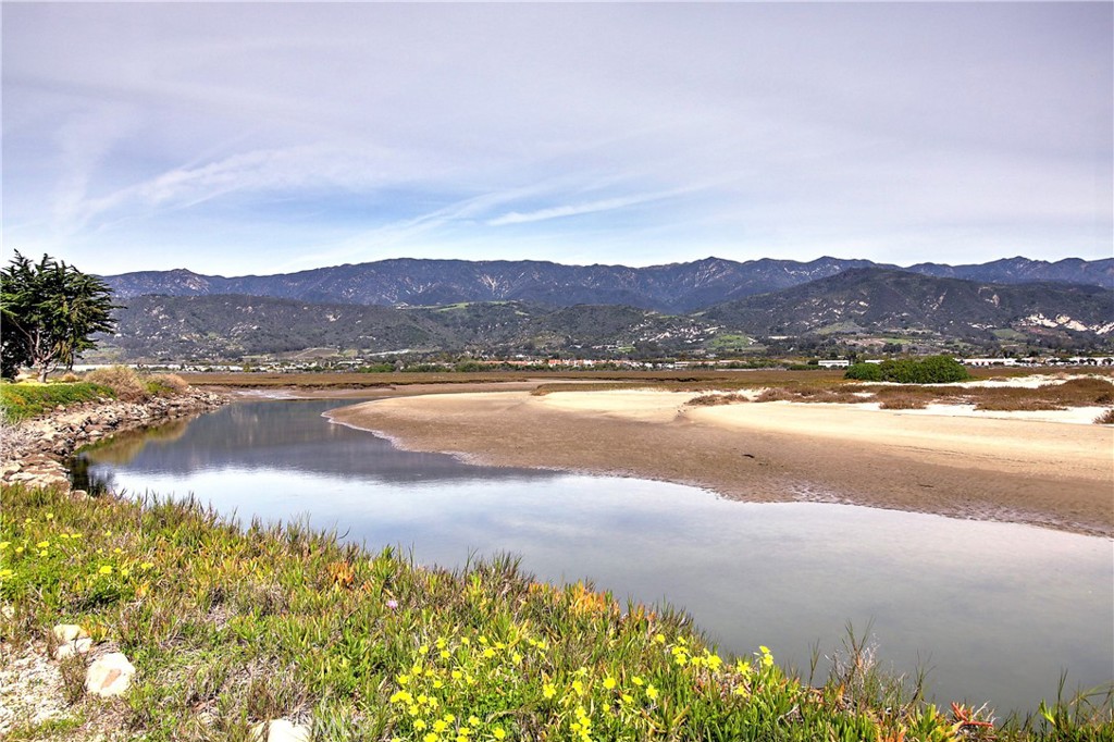 Ae3D8354 1Bf6 4981 B1F0 84E0A8C5C825 539 Sand Point Road, Carpinteria, Ca 93013 &Lt;Span Style='BackgroundColor:transparent;Padding:0Px;'&Gt; &Lt;Small&Gt; &Lt;I&Gt; &Lt;/I&Gt; &Lt;/Small&Gt;&Lt;/Span&Gt;