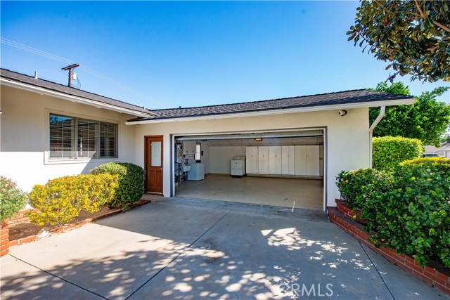 22449 Burton Street photo 33