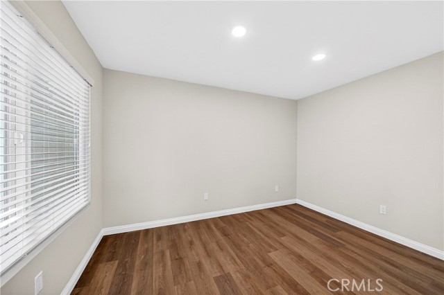 Image 12 of 60 For 11370 Nashawena Court