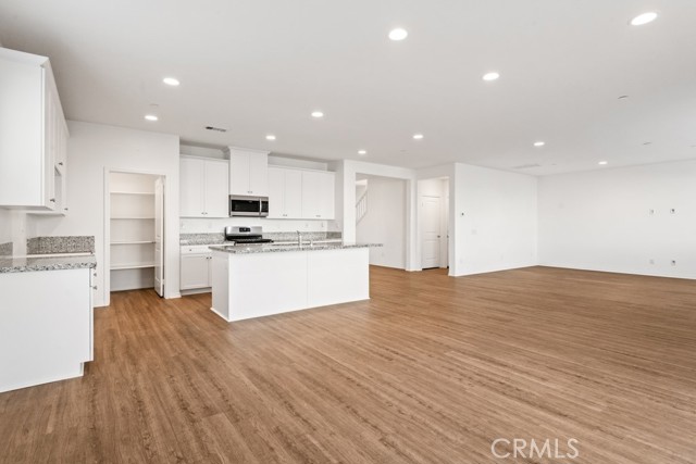 14226 Sonoma Court, Beaumont CA: https://media.crmls.org/medias/ae3dcf56-b6eb-4ec4-a7b6-29ba078dff04.jpg