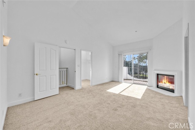 Detail Gallery Image 22 of 36 For 200 N Catalina Ave #F,  Redondo Beach,  CA 90277 - 3 Beds | 3 Baths