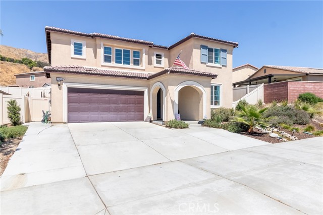 31058 Avenida Ramblas, Highland CA: https://media.crmls.org/medias/ae3e5363-0fcc-487f-b218-2b427fcce558.jpg