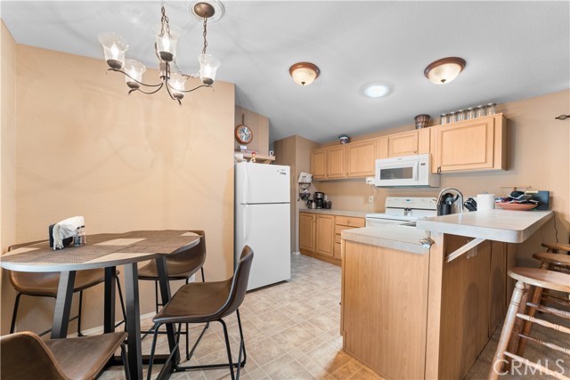 Detail Gallery Image 7 of 58 For 5900 Colorado River Rd #18,  Blythe,  CA 92225 - 3 Beds | 2 Baths