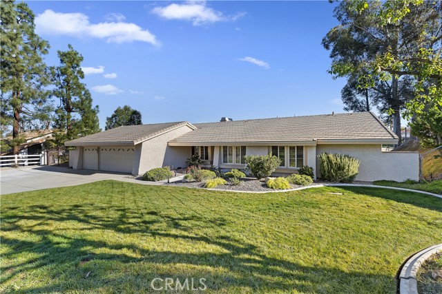 Image 3 for 1927 Las Posas Rd, Corona, CA 92882