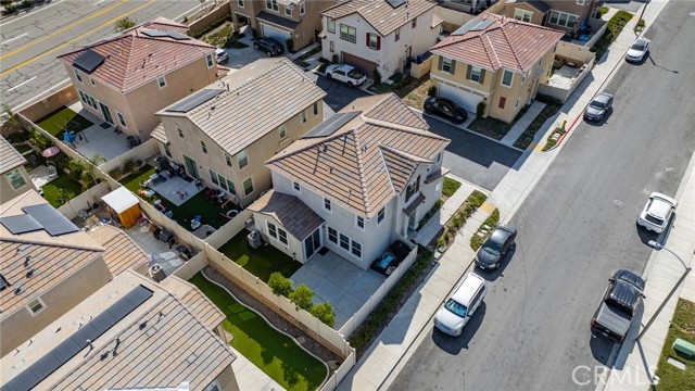 Detail Gallery Image 37 of 40 For 17181 Gray Pine Pl, San Bernardino,  CA 92407 - 3 Beds | 2/1 Baths