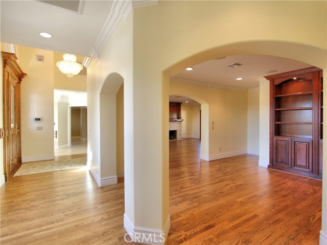 Detail Gallery Image 37 of 70 For 11009 Plum View Ln, Yucaipa,  CA 92399 - 4 Beds | 4/1 Baths