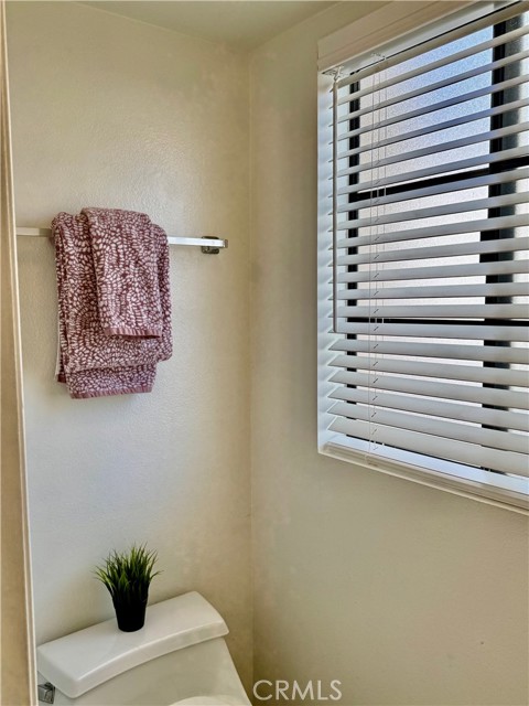 Detail Gallery Image 24 of 40 For 18110 Erik Ct #592,  Canyon Country,  CA 91387 - 2 Beds | 2 Baths