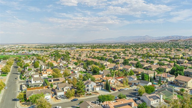 Detail Gallery Image 44 of 54 For 39318 Calmview Cir, Palmdale,  CA 93551 - 4 Beds | 3 Baths