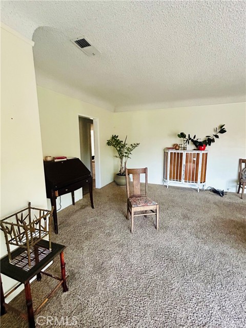 619 E H Street, Ontario CA: https://media.crmls.org/medias/ae4214e6-4451-4e68-9caf-db85de5867a1.jpg
