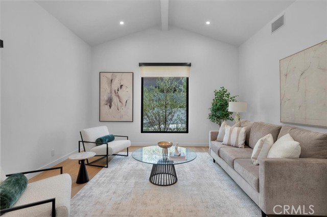 Drew Fenton | 17433 Camino De Yatasto Pacific Palisades CA | MLS: 7355290
