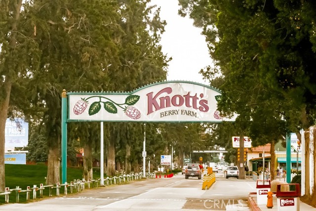 Popular Knott’s Berry Farm Adventure Park.  Famous Mrs. Knott’s Chicken Restaurant.  Be sure to treat yourself to boysenberry pie!
