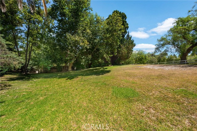 24865 Long Valley Road, Hidden Hills CA: https://media.crmls.org/medias/ae435756-1102-446c-9609-46426e6ebf04.jpg