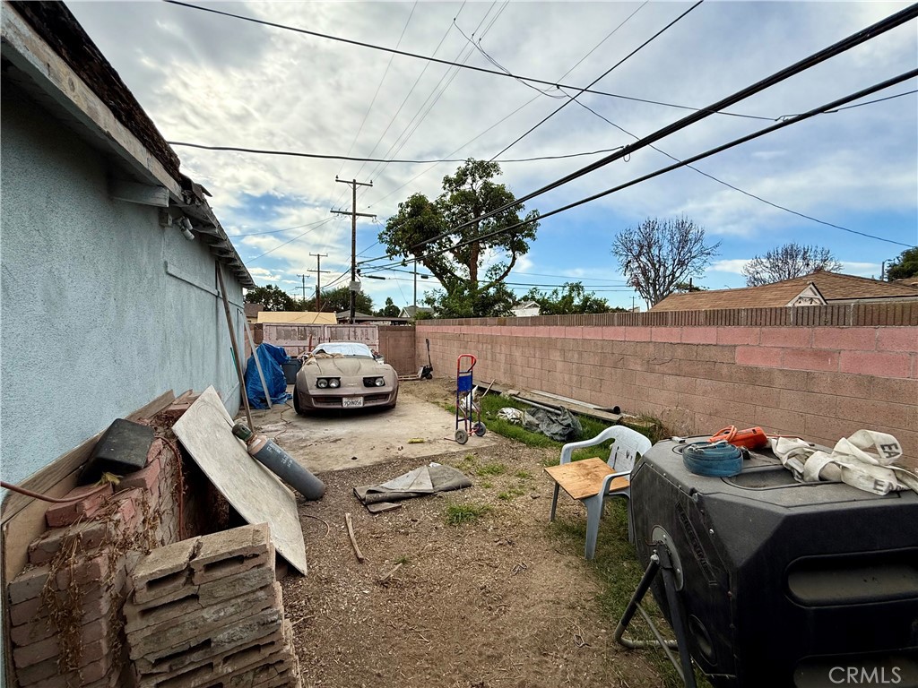 https://media.crmls.org/medias/ae44565a-71a9-493a-ae4a-0b9eb05bff0e.jpg?preset=X-Large