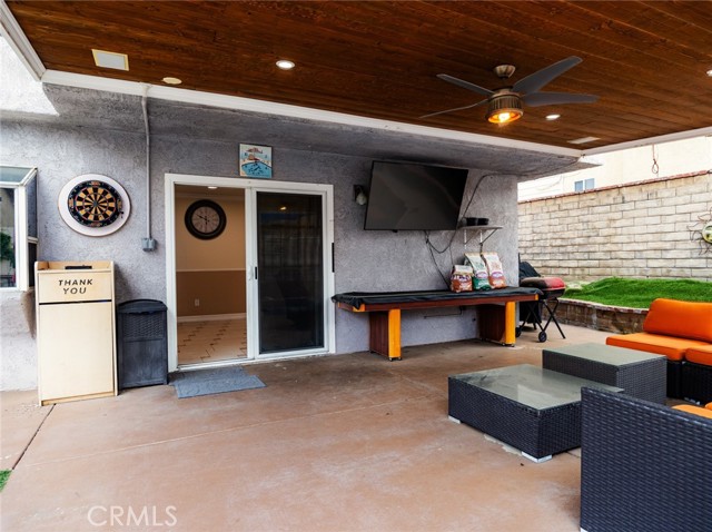 Detail Gallery Image 37 of 39 For 28625 Victoria Rd, Castaic,  CA 91384 - 3 Beds | 2/1 Baths