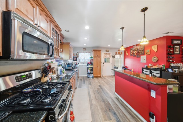 Detail Gallery Image 13 of 20 For 1298 W Baseline, Claremont,  CA 91711 - 2 Beds | 2 Baths