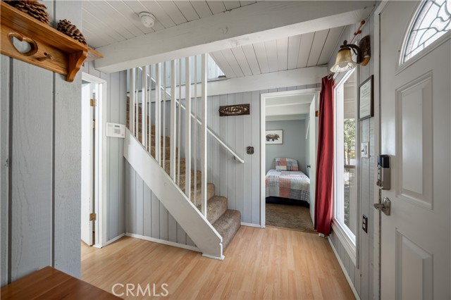 41747 Comstock Lane, Big Bear Lake CA: https://media.crmls.org/medias/ae459dfa-0f3b-4db0-86ea-b7936ed27ab1.jpg