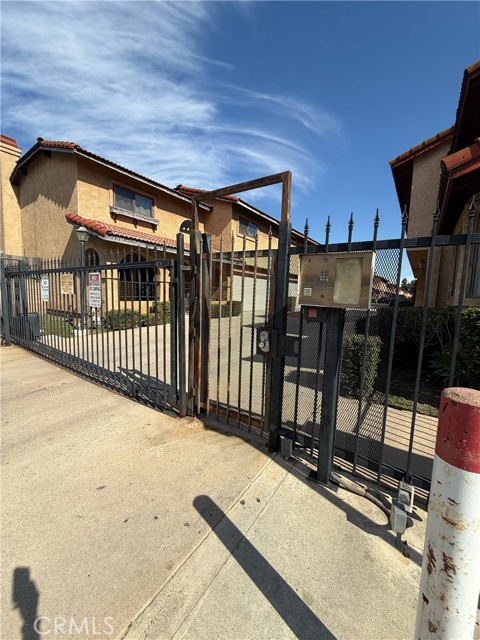 Detail Gallery Image 5 of 20 For 12121 Ramona, El Monte,  CA 91732 - 3 Beds | 3 Baths