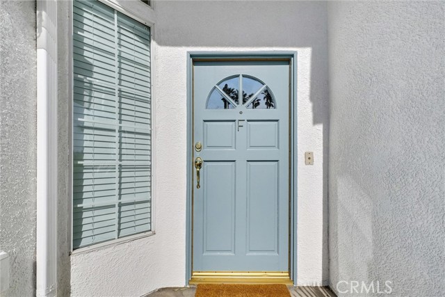 Detail Gallery Image 4 of 36 For 200 N Catalina Ave #F,  Redondo Beach,  CA 90277 - 3 Beds | 3 Baths