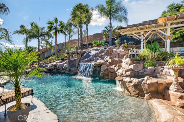 Image 4 of 74 For 12377 Columbia Lane