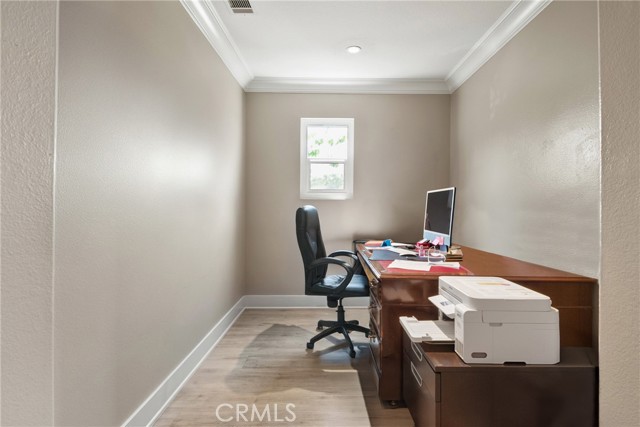 15 Medlar, Irvine CA: https://media.crmls.org/medias/ae4694e5-60c4-4bb1-a994-f87a9d46f0cd.jpg