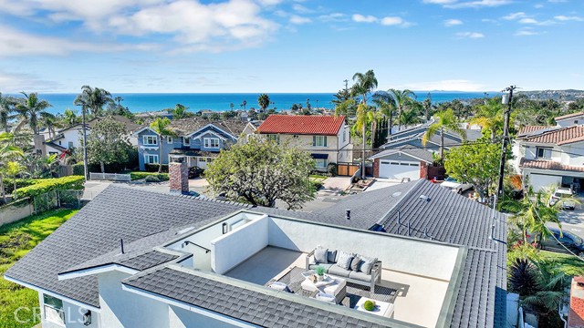 Detail Gallery Image 2 of 48 For 34682 Calle Rosita, Dana Point,  CA 92624 - 4 Beds | 3 Baths