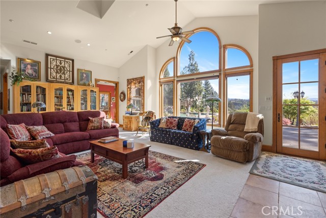 Detail Gallery Image 6 of 56 For 5005 Schott Rd, Forest Ranch,  CA 95942 - 4 Beds | 3 Baths