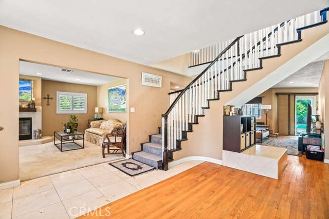 732 Cordova Avenue, Glendale CA: https://media.crmls.org/medias/ae47c337-fc74-4a62-be72-c5aabf5b0c72.jpg