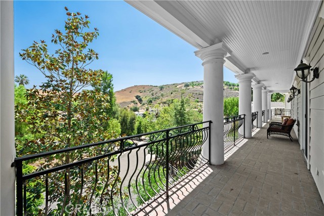 Detail Gallery Image 31 of 41 For 9 Zanja Ln, Bell Canyon,  CA 91307 - 4 Beds | 4/1 Baths