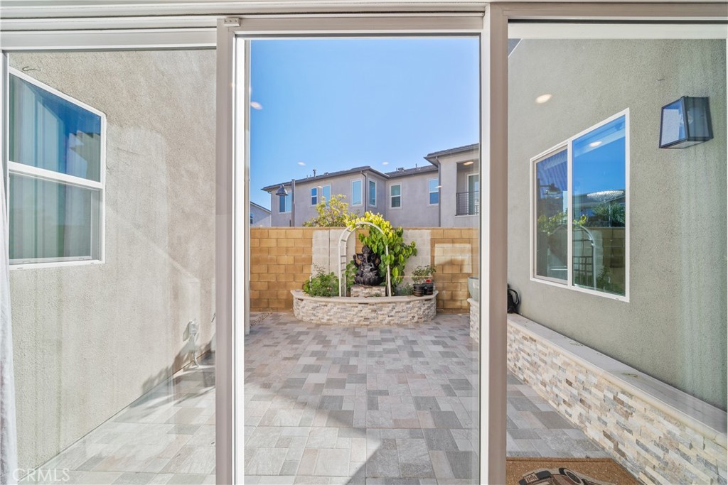 MLS #OC25272647 image #17