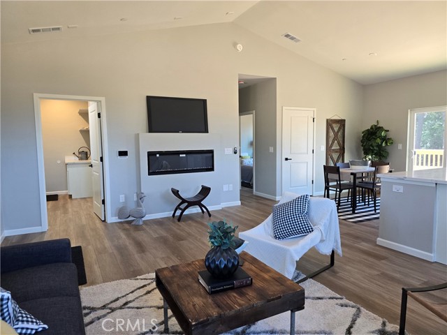 Detail Gallery Image 5 of 31 For 14197 Norwich Cir, Magalia,  CA 95954 - 3 Beds | 2 Baths