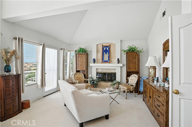 51 Corte Madera, Lake Elsinore CA: https://media.crmls.org/medias/ae4b9792-2645-4618-829e-3adc645ede73.jpg