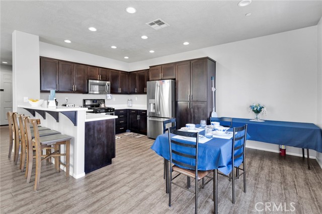 Detail Gallery Image 11 of 49 For 8179 Taft, Oak Hills,  CA 92344 - 4 Beds | 2 Baths