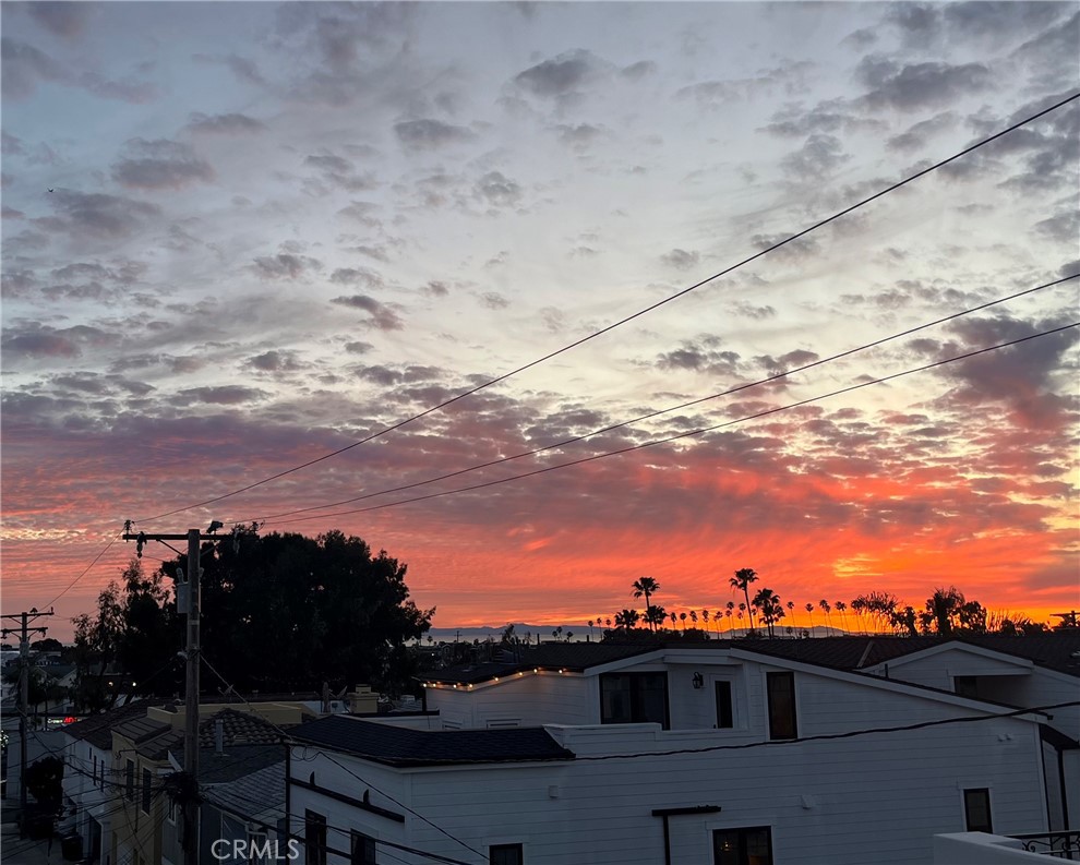 https://media.crmls.org/medias/ae4c15f5-698d-4070-989a-490ed99d9285.jpg?preset=X-Large