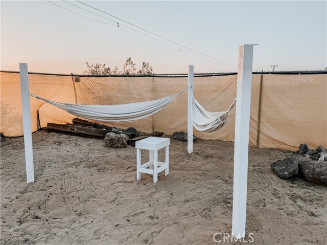 Detail Gallery Image 13 of 13 For 5050 1st, Joshua Tree,  CA 92252 - 2 Beds | 1 Baths