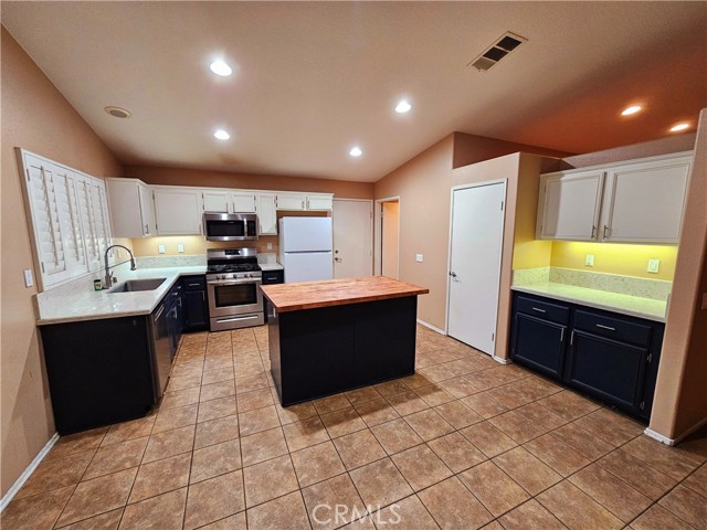 Detail Gallery Image 15 of 34 For 83432 Shadow Hills Way, Indio,  CA 92203 - 4 Beds | 3 Baths